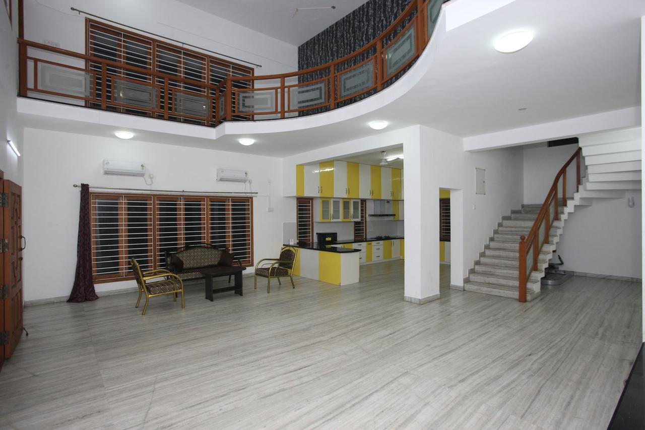 OYO 935 Hotel Palkhee Mumbai  Buitenkant foto