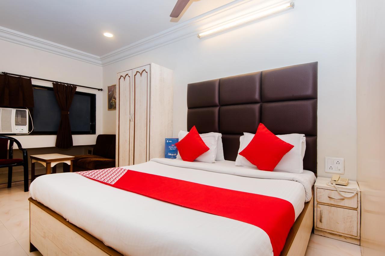 OYO 935 Hotel Palkhee Mumbai  Buitenkant foto