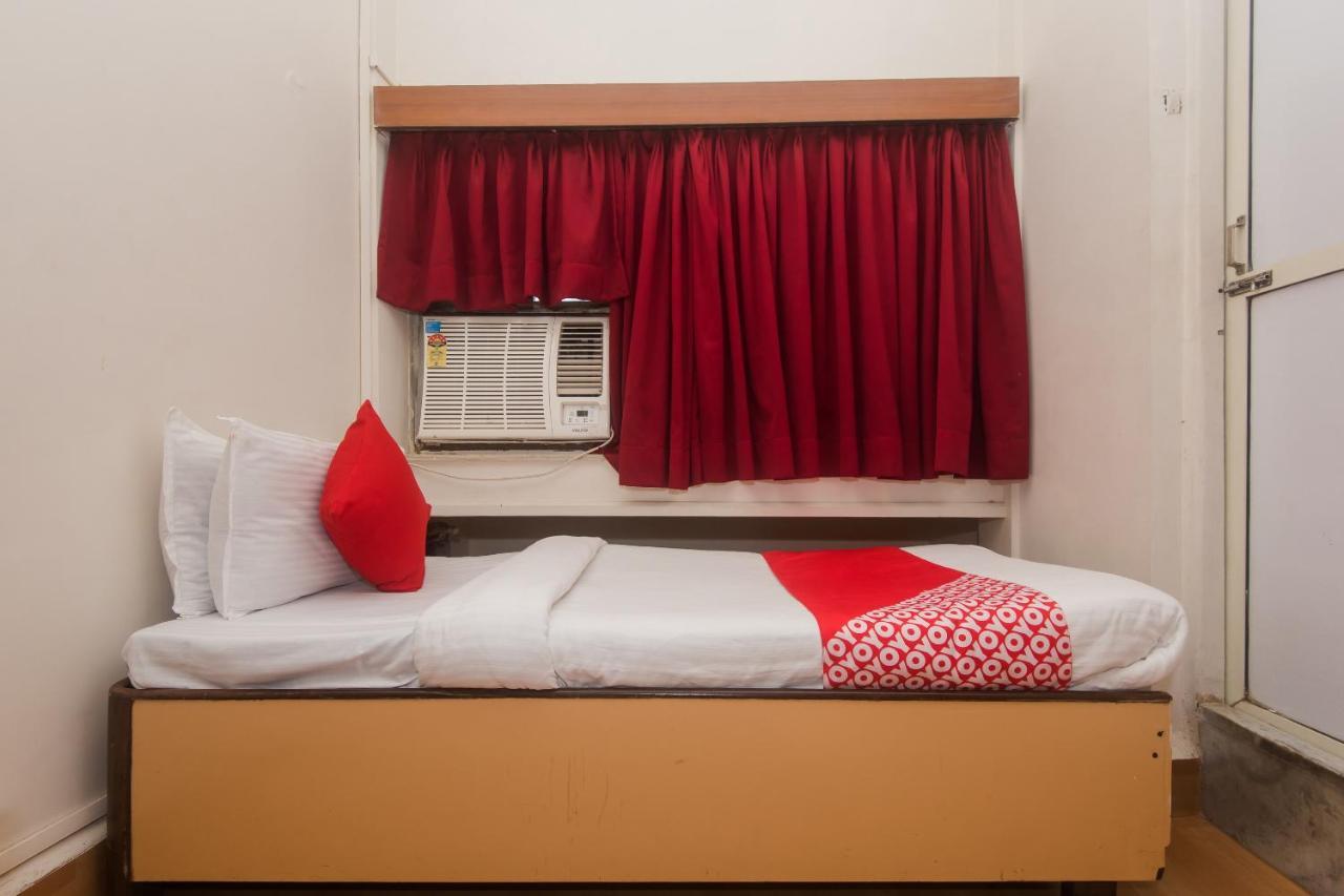 OYO 935 Hotel Palkhee Mumbai  Buitenkant foto