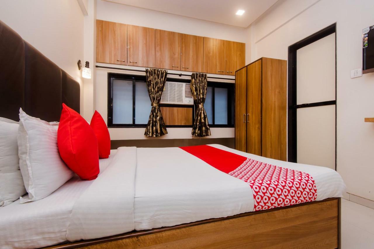 OYO 935 Hotel Palkhee Mumbai  Buitenkant foto