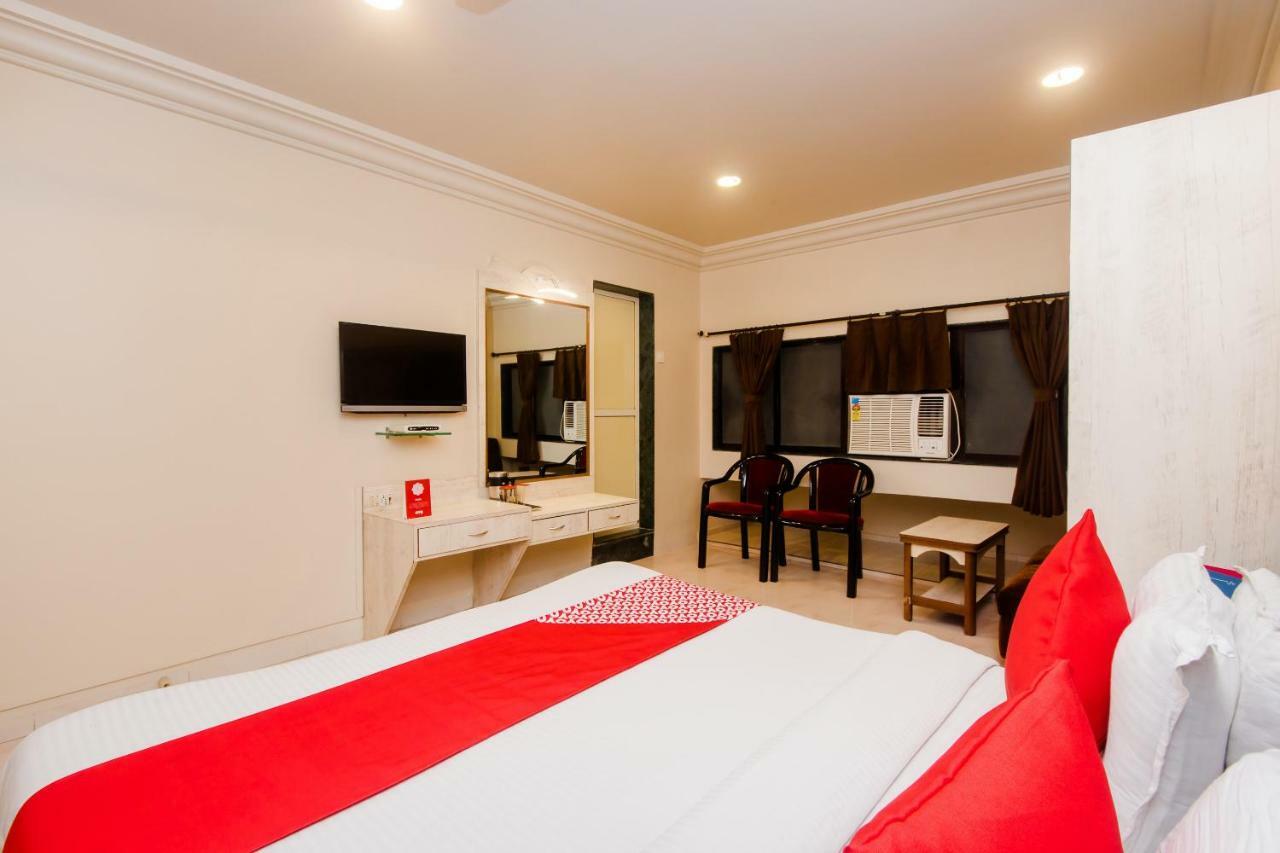 OYO 935 Hotel Palkhee Mumbai  Buitenkant foto